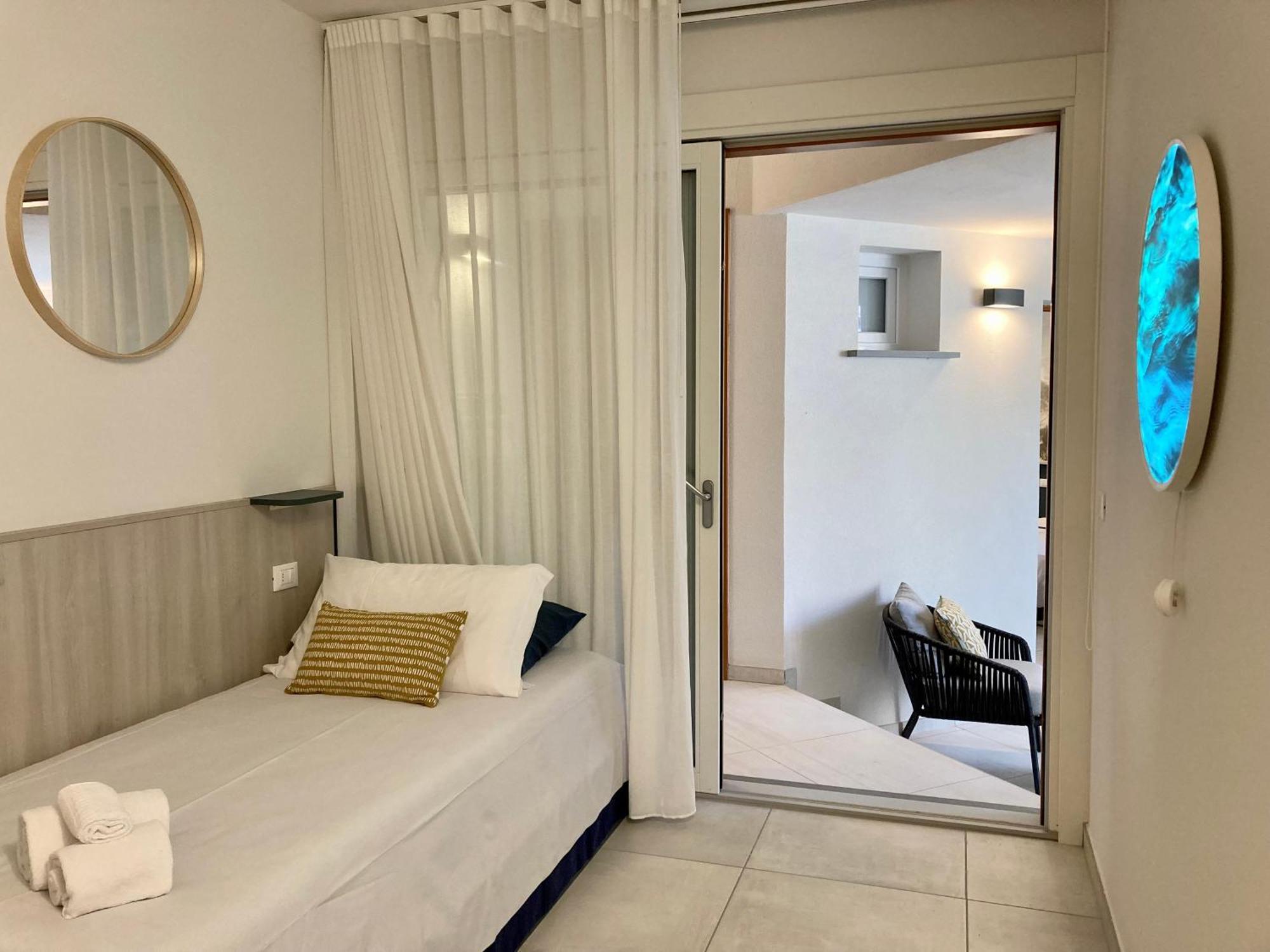 Seafront Apartments1 D'olivo Al Mare